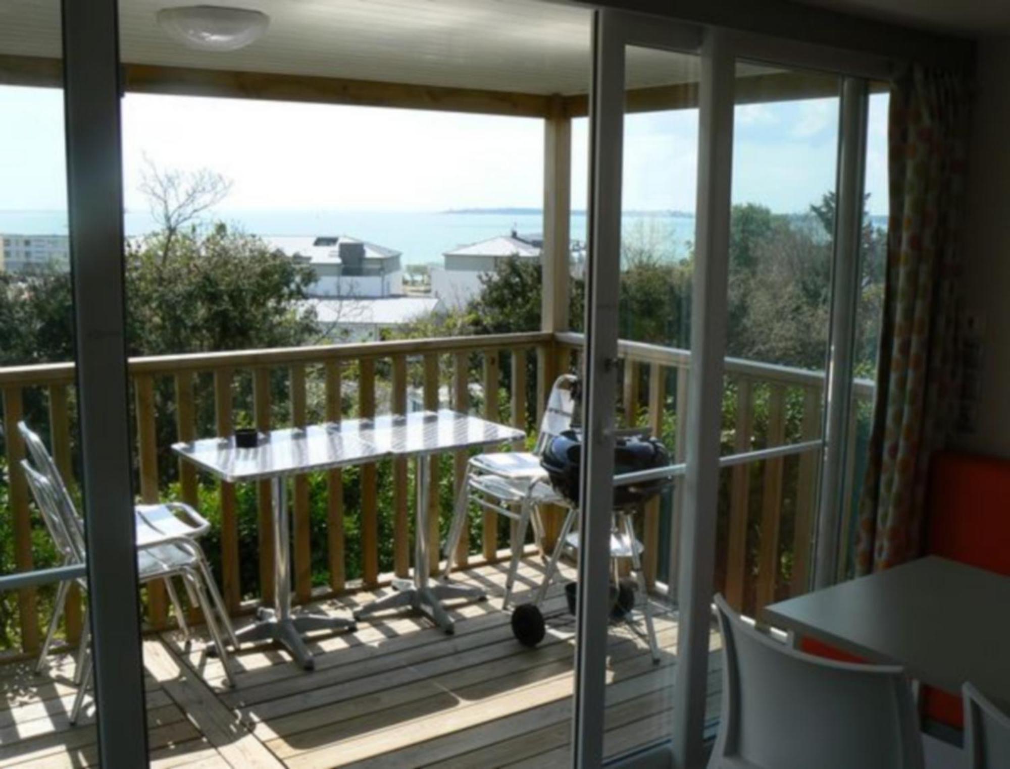 Camping Les Sables Blancs 콩카르노 객실 사진