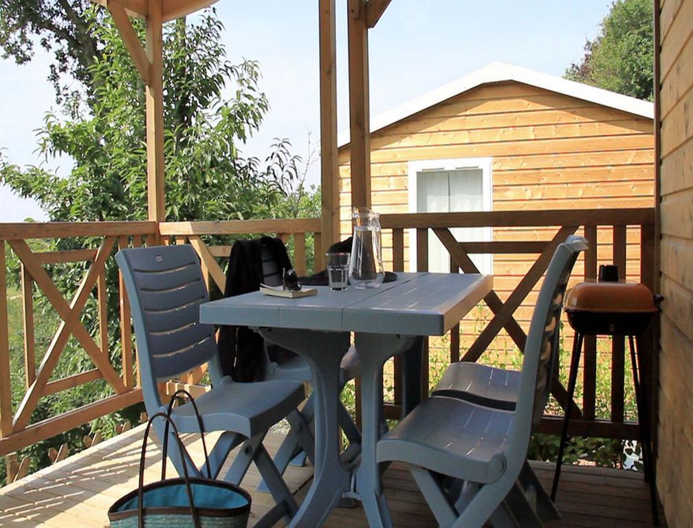 Camping Les Sables Blancs 콩카르노 객실 사진