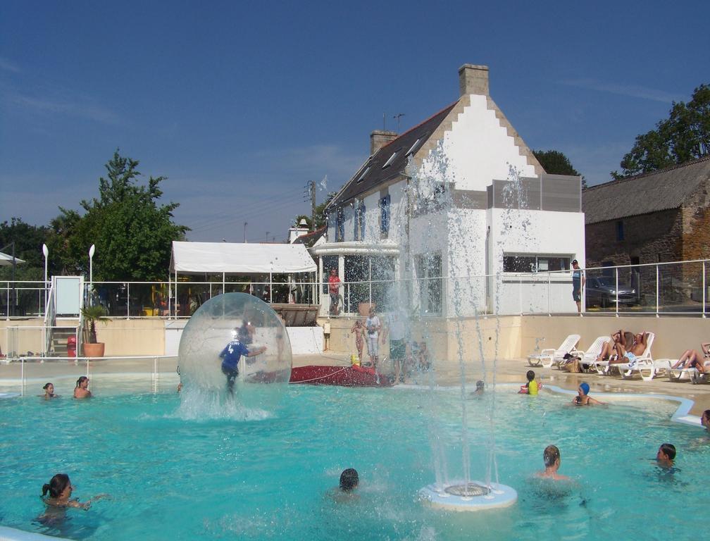 Camping Les Sables Blancs 콩카르노 외부 사진