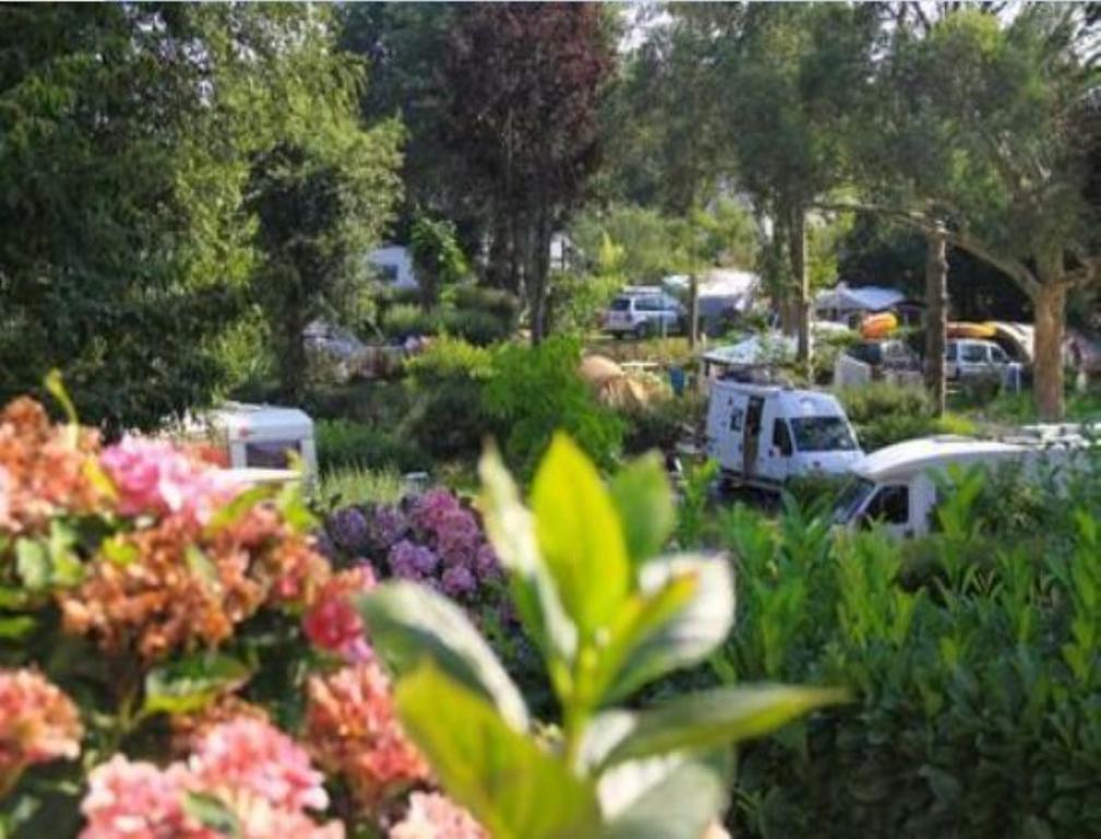 Camping Les Sables Blancs 콩카르노 외부 사진